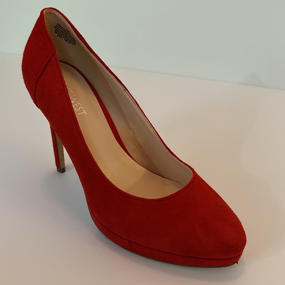 Nine West Red Suede Leather Platform Pumps - Picture 2 of 8